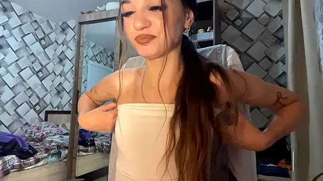 CandiDeso online show from 6, 10, 2025