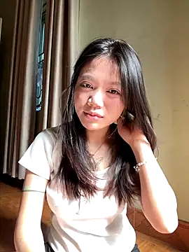 Snapshot of xonzon-ni chatting on 8, 10, 2025 xonzon-ni online show from 8, 10, 2025