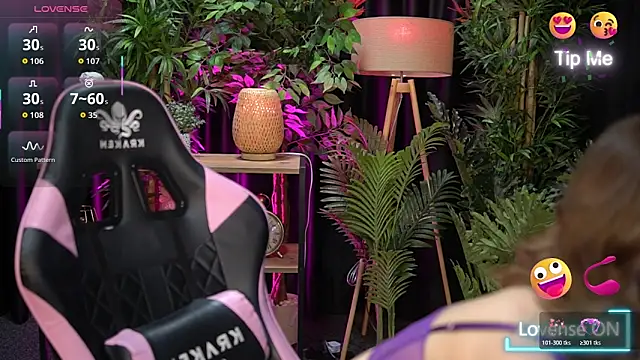 xoxo molly online show from 14, 1, 2026