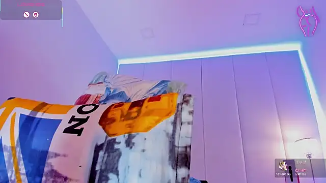 Snapshot of Krystin1 chatting on 13, 2, 2026 Krystin1 online show from 13, 2, 2026