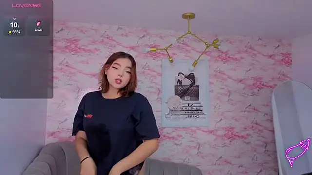 Snapshot of mia_foster_t chatting on 11, 2, 2026 mia foster t online show from 11, 2, 2026