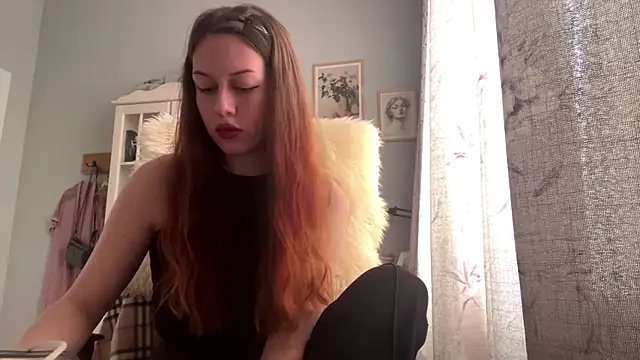 Snapshot of Nayra_flash chatting on 29, 11, 2025 Nayra flash online show from 29, 11, 2025