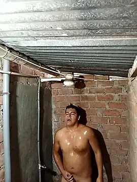 Alex321Flores online show from 20, 2, 2026