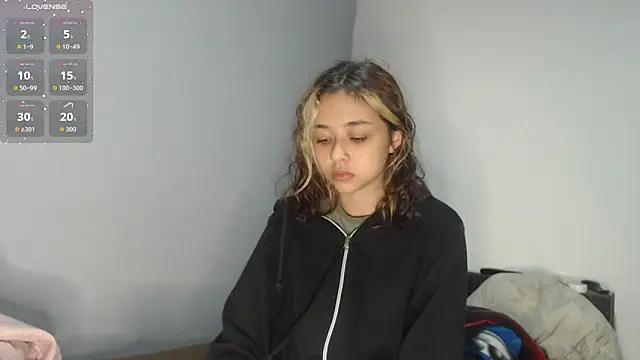 Snapshot of Brissazane chatting on 11, 10, 2025 Brissazane online show from 11, 10, 2025