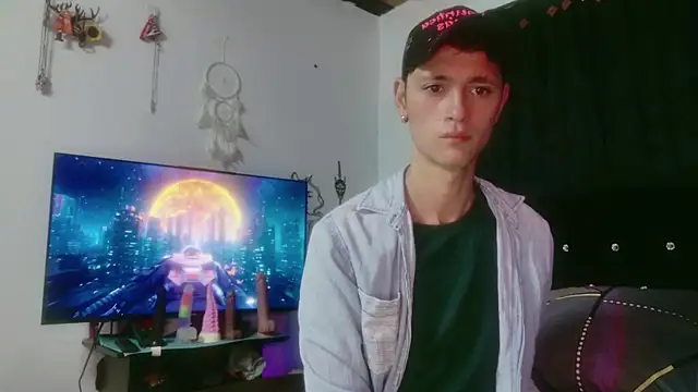 Tyler cat online show from 1, 12, 2025