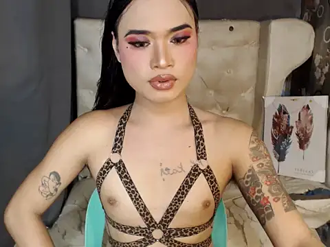 Snapshot of TSsexy_LOVERxxxx chatting on 29, 10, 2025 TSsexy LOVERxxxx online show from 29, 10, 2025