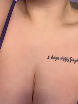 KellyMoors online show from 26, 3, 2026