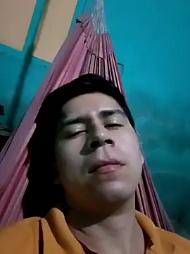 Travieso loco9 online show from 14, 10, 2025