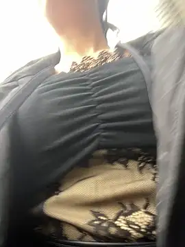 Snapshot of yourkeer chatting on 14, 12, 2025 yourkeer online show from 14, 12, 2025