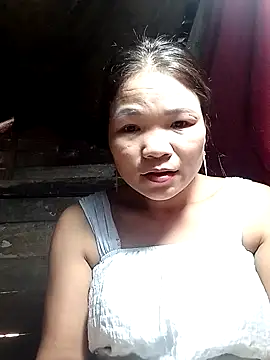 Snapshot of maybaby- chatting on 7, 10, 2025 maybaby- online show from 7, 10, 2025