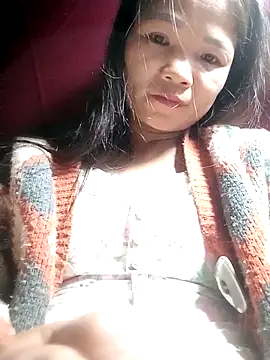 Snapshot of maybaby- chatting on 11, 10, 2025 maybaby- online show from 11, 10, 2025
