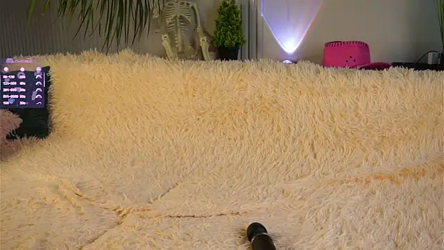 BrittGupton online show from 6, 4, 2026