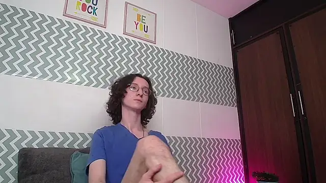 White King4 online show from 6, 10, 2025