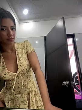 GoodGirlGoneXXX online show from 4, 10, 2025