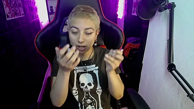 lunarichy22 online show from 14, 11, 2025