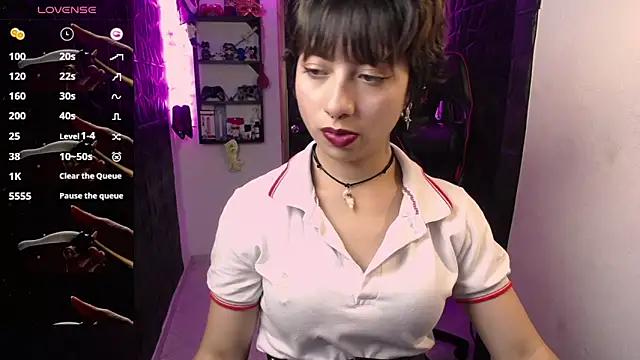 Snapshot of lunarichy22 chatting on 27, 5, 2026 lunarichy22 online show from 27, 5, 2026