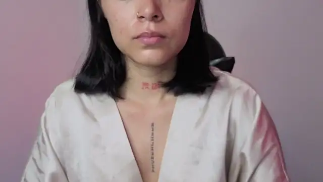 Qadeshoficial online show from 2, 4, 2026