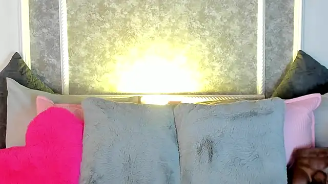  victoriaa  lois online show from 22, 11, 2025