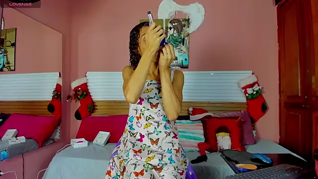 Tiffannydoll99 online show from 28, 11, 2025