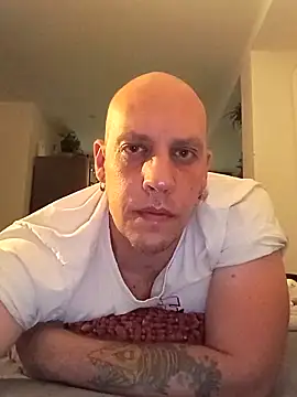 Snapshot of Kobradera1984 chatting on 30, 10, 2025 Kobradera1984 online show from 30, 10, 2025