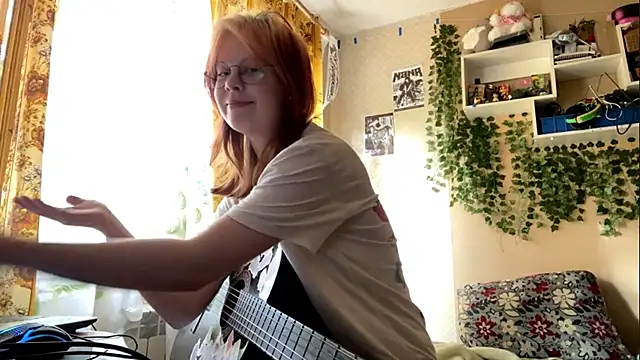 AnitaVanruiten online show from 4, 10, 2025