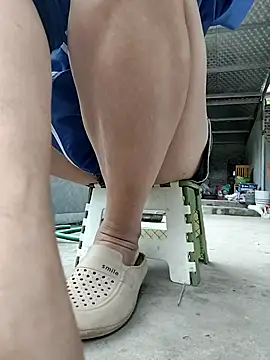 Snapshot of Mymy_love91 chatting on 23, 10, 2025 Mymy love91 online show from 23, 10, 2025