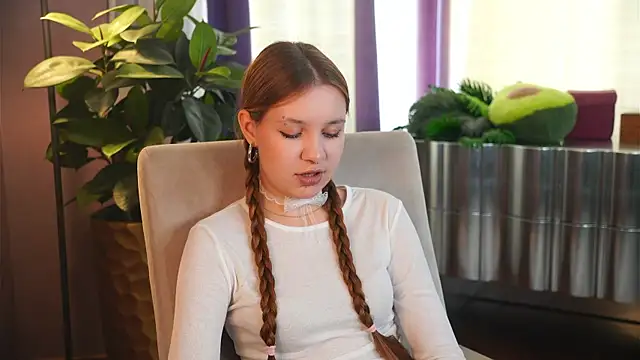 MarindaRuud online show from 6, 10, 2025