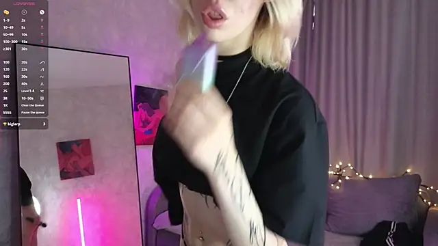 Alice L0 online show from 13, 10, 2025