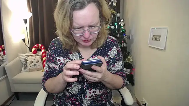 VestaWoody online show from 2, 12, 2025