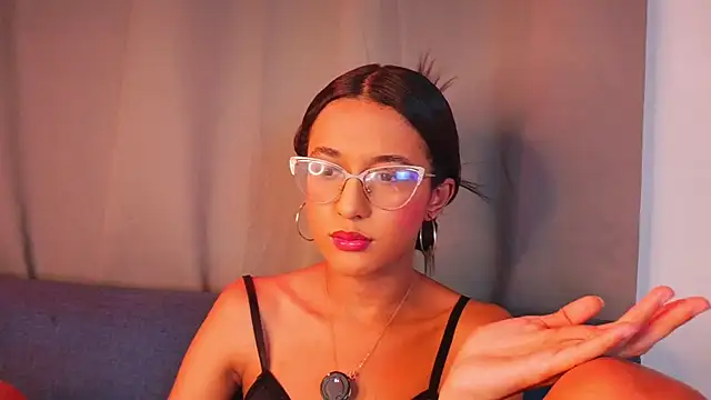 Snapshot of luna_valen chatting on 16, 7, 2026 luna valen online show from 16, 7, 2026