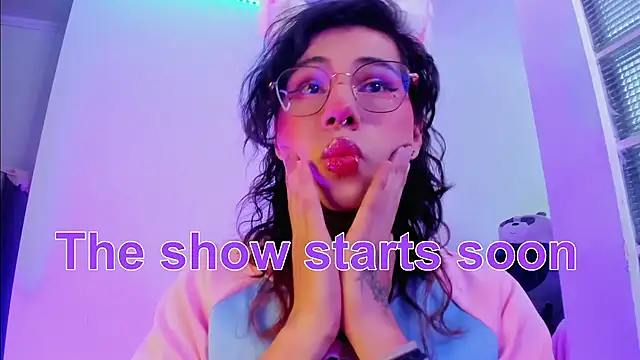 Sweet-SharoKitty online show from 2, 12, 2025