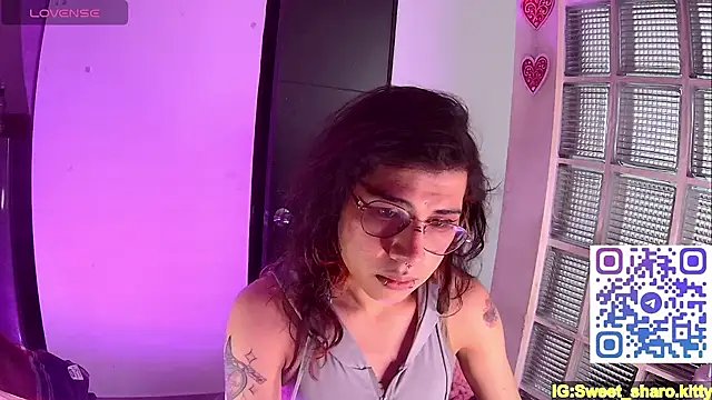 Snapshot of Sweet-SharoKitty chatting on 12, 5, 2026 Sweet-SharoKitty online show from 12, 5, 2026