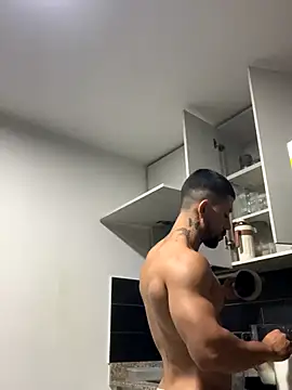 Ezzio Scolaro online show from 29, 10, 2025