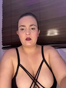 Anyhot latina online show from 31, 10, 2025