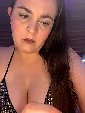 Anyhot latina online show from 5, 11, 2025