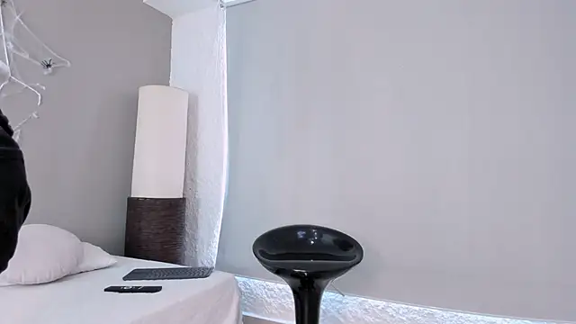 Snapshot of _axelking_ chatting on 28, 10, 2025 axelking online show from 28, 10, 2025