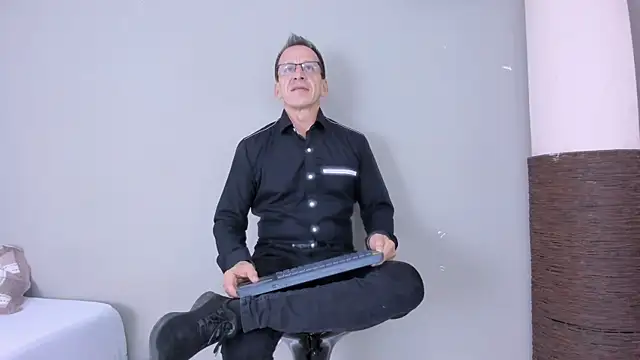 Snapshot of _axelking_ chatting on 10, 11, 2025 axelking online show from 10, 11, 2025