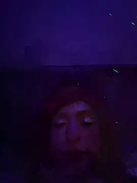 JullieWinduk online show from 3, 10, 2025