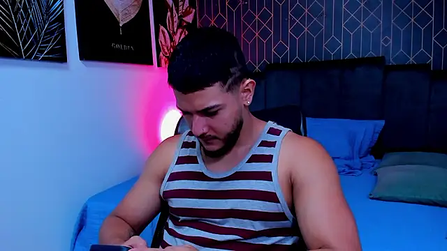 Snapshot of jasonshaw25 chatting on 17, 1, 2026 jasonshaw25 online show from 17, 1, 2026