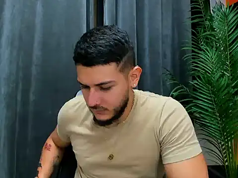 Snapshot of jasonshaw25 chatting on 31, 1, 2026 jasonshaw25 online show from 31, 1, 2026