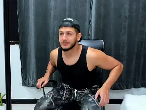 Snapshot of jasonshaw25 chatting on 26, 2, 2026 jasonshaw25 online show from 26, 2, 2026