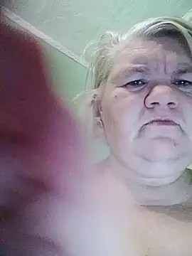 LusiyaGold5 online show from 22, 10, 2025