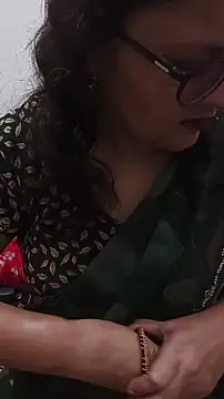 Snapshot of Couple_hardfucking chatting on 3, 12, 2025 Couple hardfucking online show from 3, 12, 2025