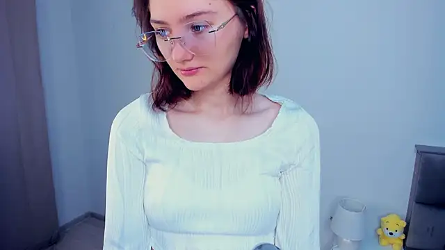 LorrieDegonia online show from 3, 12, 2025