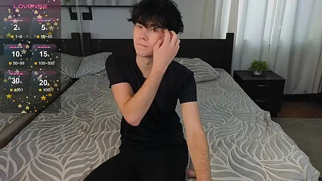 Cute Mike online show from 21, 10, 2025