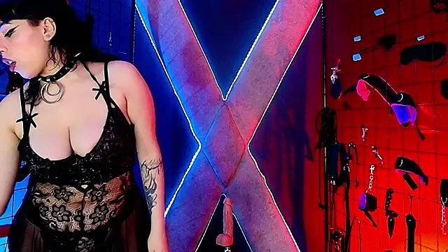 mranii queen bdsm  online show from 14, 11, 2025