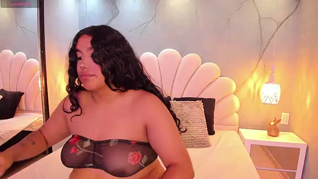 CatalinaCoopper online show from 10, 11, 2025