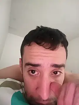 Snapshot of miguevice chatting on 22, 10, 2025 miguevice online show from 22, 10, 2025