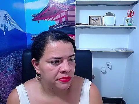 Snapshot of Biigg_xxx chatting on 2, 12, 2025 Biigg xxx online show from 2, 12, 2025