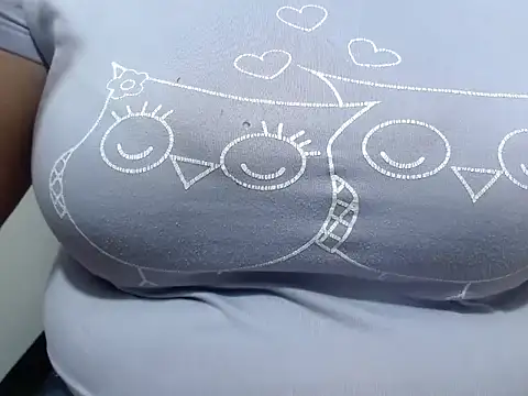 Snapshot of Biigg_xxx chatting on 10, 4, 2026 Biigg xxx online show from 10, 4, 2026